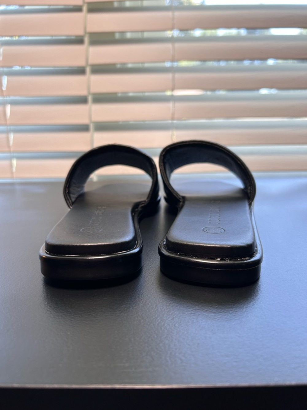 Tory Burch Black Leather DOUBLE T SPORT SLIDE Sandals with Gold Trim Logo 7.5 - Picture 5 of 8